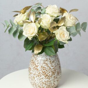 Christmas White Roses